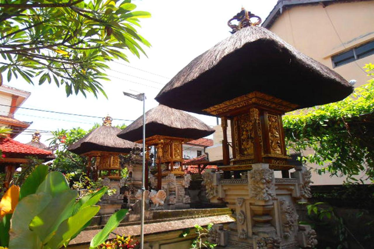 Nakula Familiar Inn Denpasar Exteriör bild