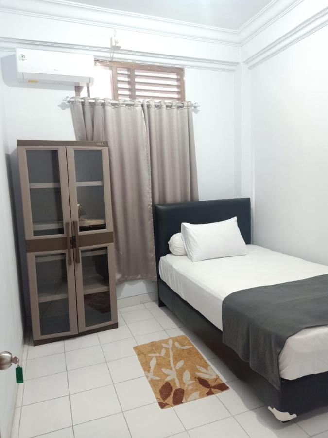 Nakula Familiar Inn Denpasar Exteriör bild